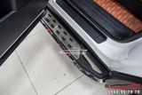 Lắp Bệ Bước Chân Theo Xe Mazda CX9 Mẫu Chấm Bi Cá Tính