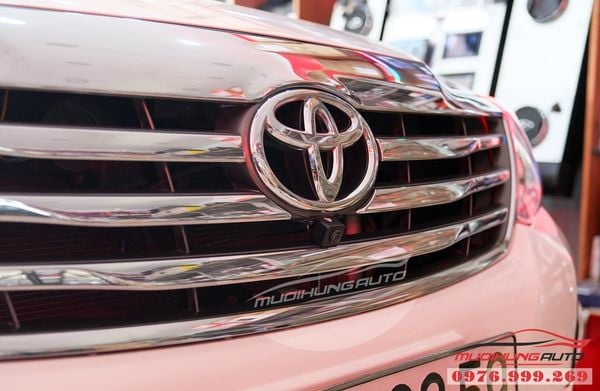 Gắn Camera 360 Độ Xe Toyota Fortuner 2015 Hiệu Owin