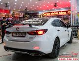 Gắn đuôi cá có đèn xe Mazda 6 2019