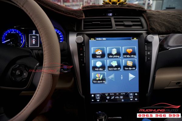 Gắn DVD Toyota Camry mẫu Tesla  giá rẻ