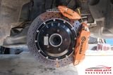 Gắn Hệ Thống Phanh Đĩa Brembo Chính Hãng Cho Xe Ô Tô