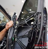 Gắn Hít Cửa Tự Động Xe Mercedes GL500 Tại TPHCM