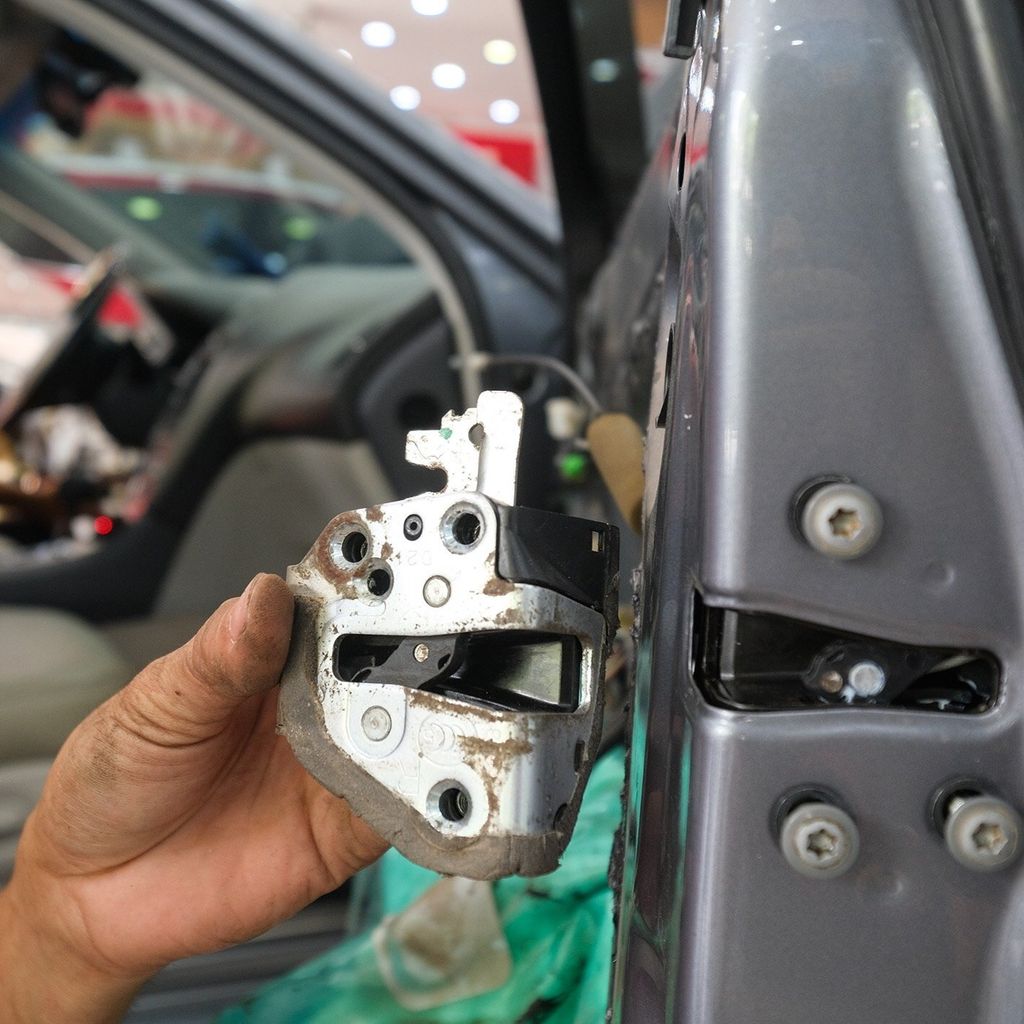 Giá bán chính thức của các dòng xe Lexus chính hãng tại Việt Nam #38 Giá bán chính thức của các dòng xe Lexus chính hãng tại Việt Nam