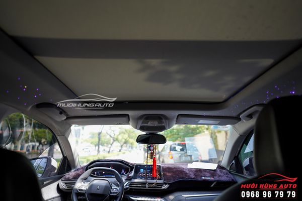 LED Trần Nội Thất Sang Trọng Xe Peugeot 5008