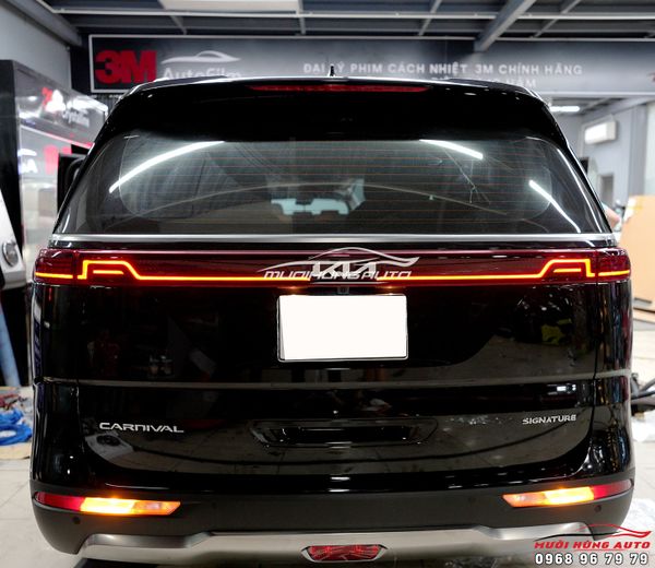 Độ Led Xi Nhan Đèn Hậu Cho Kia Carnival 2022 Siêu Nổi Bật