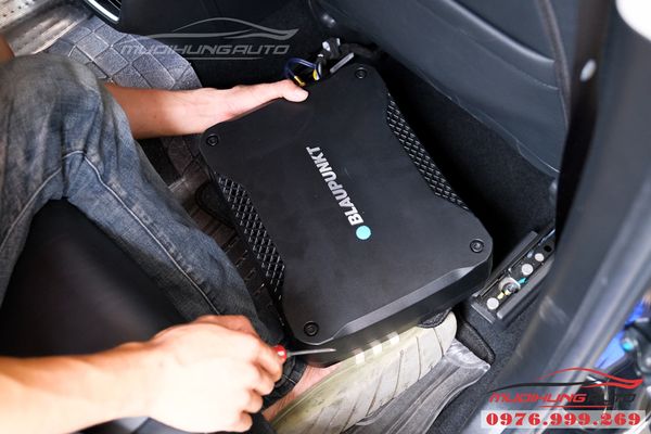 Gắn Loa Sub Blaupunkt XLf 180A Xe Hyundai Creta