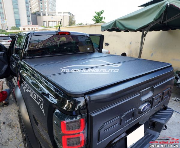 Nắp Thùng Gập 3 Tấm Thể Thao Cho Xe Ford Raptor