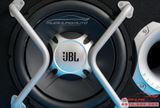 Gắn Sub Hơi JBL GT5-1204BR Cho Xe Toyota Sienna Chuyên Nghiệp
