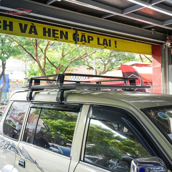 Baga Mui Xe Mitsubishi Jolie 2002