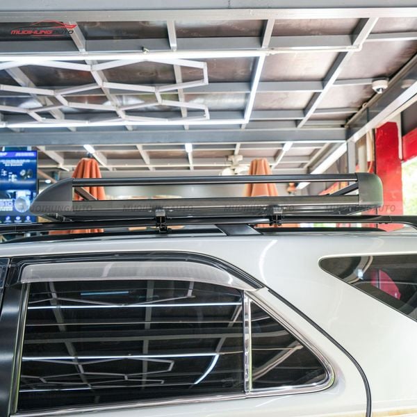 Baga Mui Xe Toyota Fortuner 2016