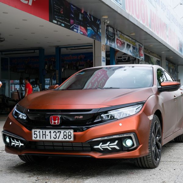 Dán Tem Màu Nâu Cam Độc Lạ Xe Honda Civic 2019 - 2020