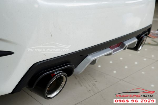 Honda Civic Độ Pô Akrapovic Đơn Chính Hãng