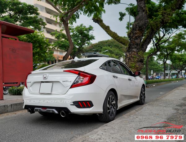 Honda Civic Độ Pô Akrapovic Đơn Chính Hãng