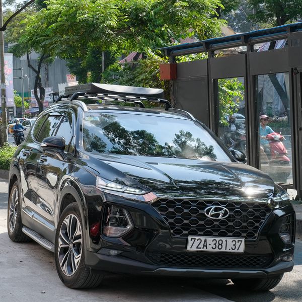 Hyundai Santafe 2020 gắn ba ga vuông cao cấp tại TPHCM