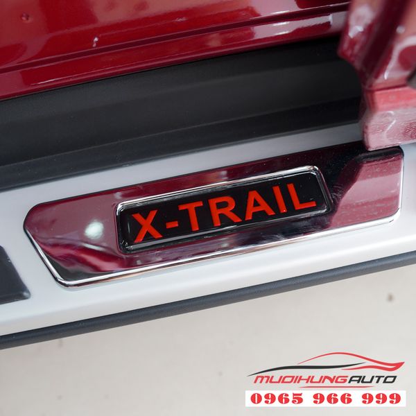 Lắp Bệ Bước Chân Chính Hãng Xe X Trail