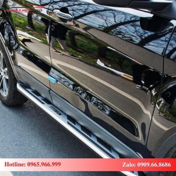 Bệ Bước Chân Hyundai Custin
