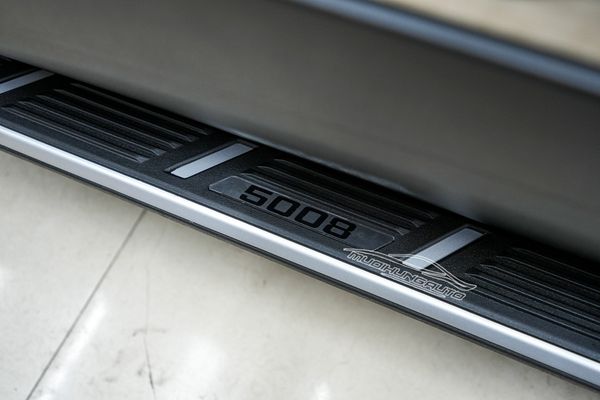 Lắp Bệ Bước Chân Mẫu Thaco Cho Xe Peugeot 5008 2019 - 2020