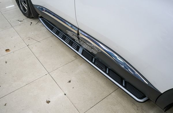 Lắp Bệ Bước Chân Mẫu Thaco Cho Xe Peugeot 5008 2019 - 2020