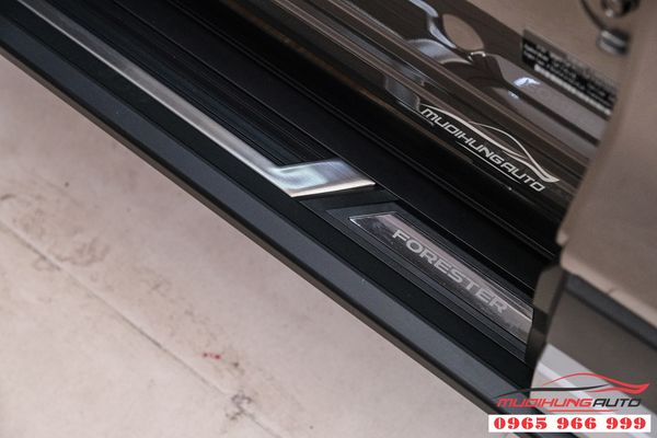 Lắp Bệ Bước Chân Xe Subaru Forester 2019