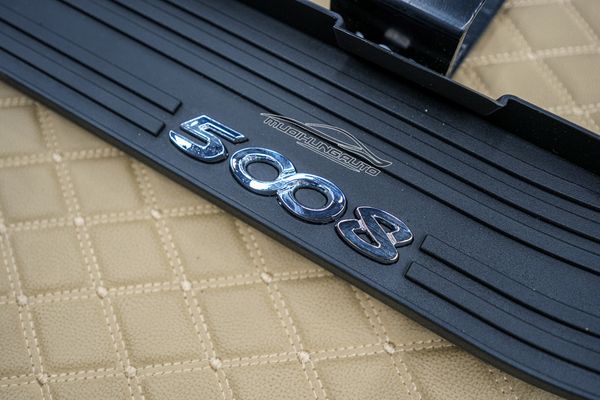 Lắp Bệ Bước Lên Xuống Cho Xe Peugeot 5008 2019 - 2020 Tại TPHCM