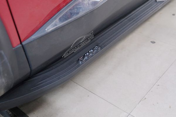 Lắp Bệ Bước Lên Xuống Cho Xe Peugeot 5008 2019 - 2020 Tại TPHCM