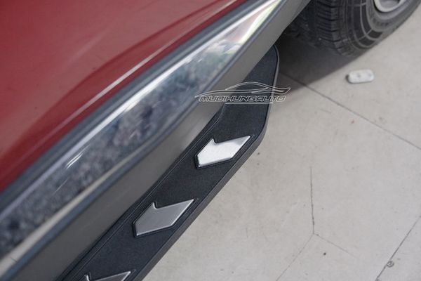 Lắp Bệ Bước Lên Xuống Cho Xe Peugeot 5008 2019 - 2020 Tại TPHCM