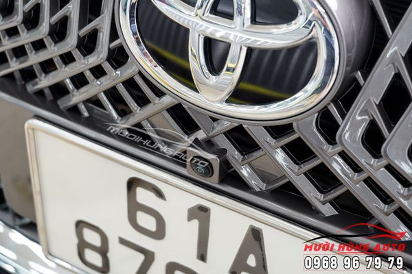 Gắn Camera 360 Độ Safeview LD900 Cao Cấp Xe Camry