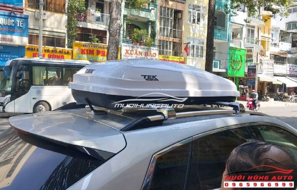 Gắn Cốp Nóc Để Đồ Kiểu Phi Thuyền Cho Xe Cadillac Uy Tín