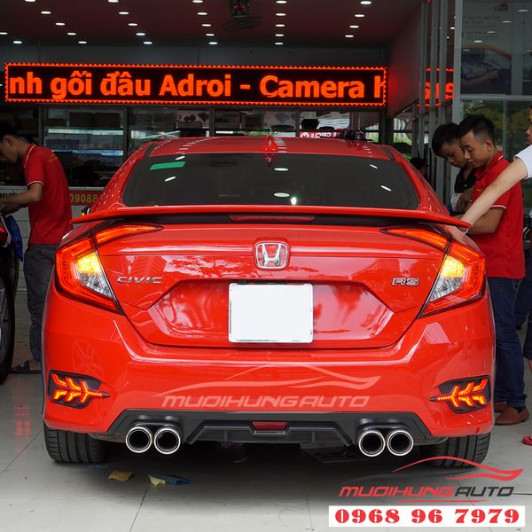 Lắp Đèn Cản Sau Honda Civic 2019 Mẫu Lamborghini Chính Hãng