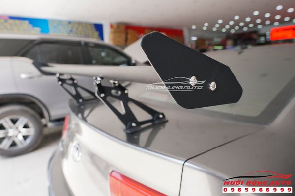 Lắp Đuôi Cá Cao Cho Xe Kia Cerato Uy Tín Tại TPHCM