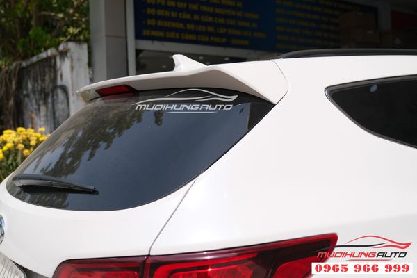 Lắp Đuôi Cá Cho Xe Hyundai Santafe 2018 - 2019