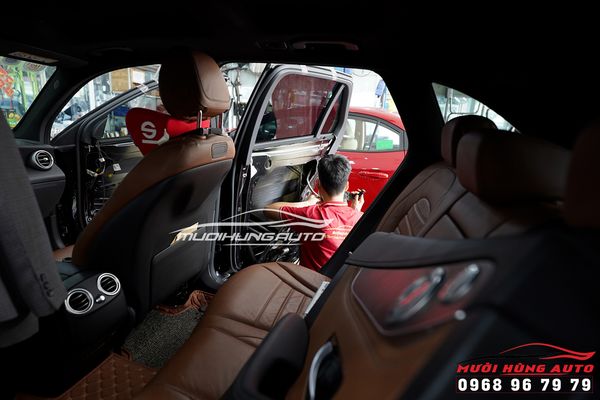 Độ Hít Cửa Tự Động Cao Cấp Cho Mercedes GLC 300 Tiện Lợi - An Toàn