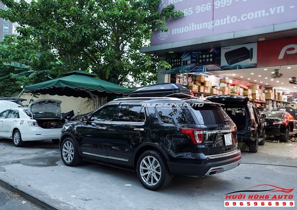 Lắp Cốp Nóc Để Đồ - Baga Phi Thuyền Cho Xe Ford Explorer Tại TPHCM