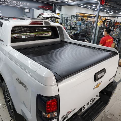Lắp Đặt Nắp Thùng Cuộn Điện Chính Hãng Bestwyll Cho Chevrolet Colorado