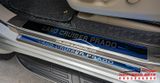 Lắp Nẹp Bước Chân Cao Cấp Cho Toyota Land Cruiser 2022