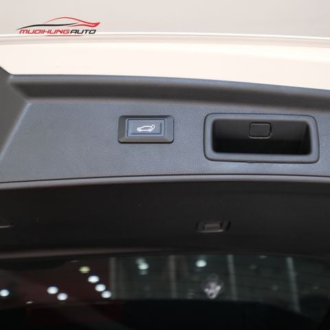 Cốp điện ô tô Subaru Forester