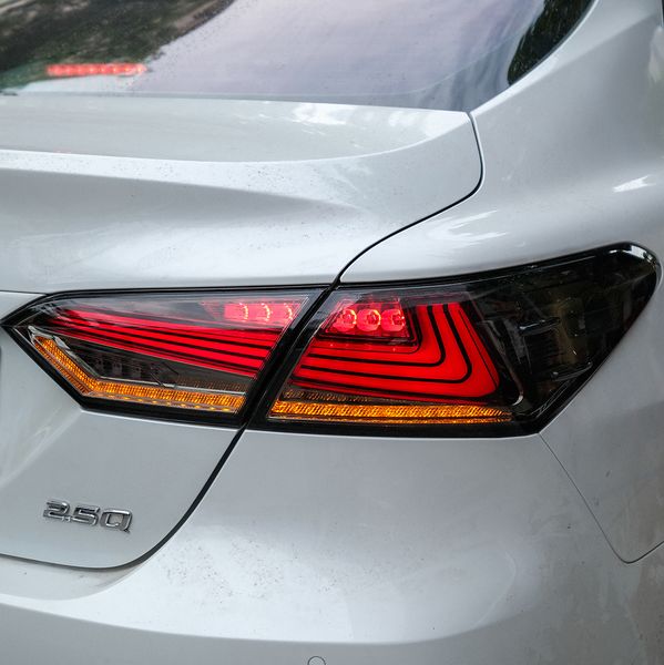 Lên Cụm Đèn Hậu Kiểu Lexus Và LED Gầm Sau Cho Xe Toyota Camry 2019 - 2020
