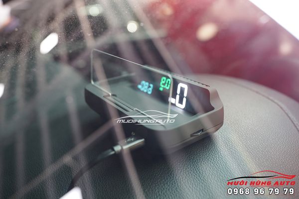 Bộ HUD Vietmap H1X Cảnh Báo Tốc Độ Và Camera Phạt Nguội Cho Mazda 3