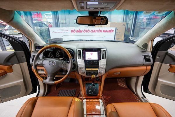 Mẫu Ốp Gỗ Nội Thất Sang Trọng Cho Xe Lexus RX350 2008