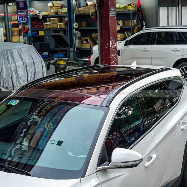 Dán Phim PPF TPU SUNROOF Cách Nhiệt Cửa Sổ Trời Xe Hyundai Tucson 2024