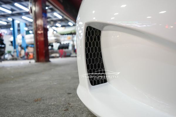 Nâng Cấp Body Kit Và Đèn Pha Xe Hyundai Genesis 2008 Lên Đời 2013