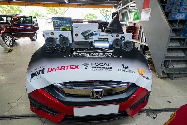 Nâng Cấp Hệ Thống Âm Thanh Bằng Loa Focal Cho Xe Honda Civic 2022