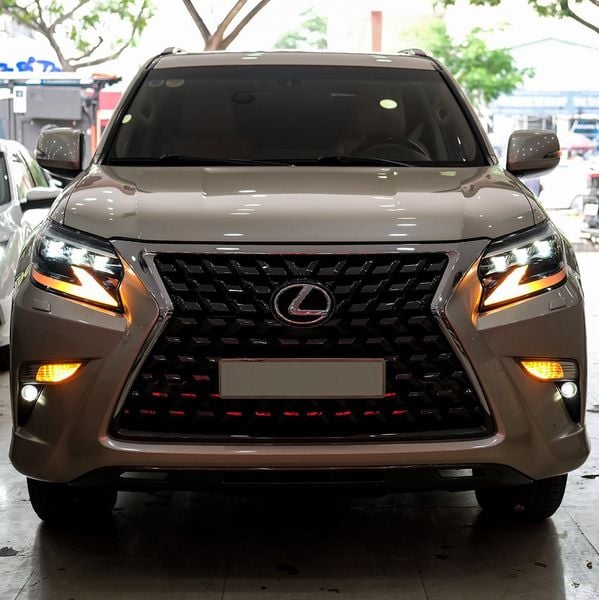 Nâng Cấp Mặt Ga Lăng Và Đèn Pha Xe Lexus GX460 2013 Lên Đời 2020