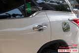 Nắp xăng xe Toyota Fortuner 2019-2020