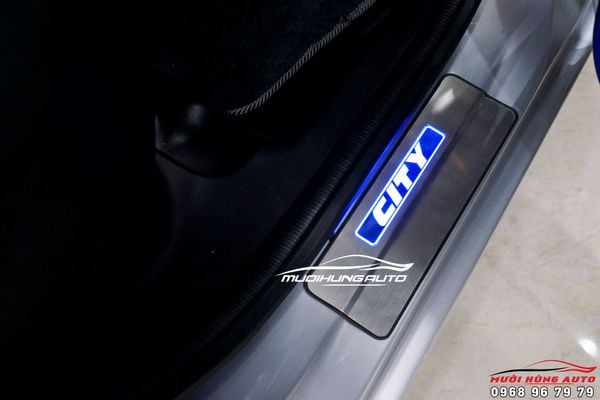 Nẹp Bước Chân Đèn Led Cho Xe Honda City 2022 Siêu Nổi Bật
