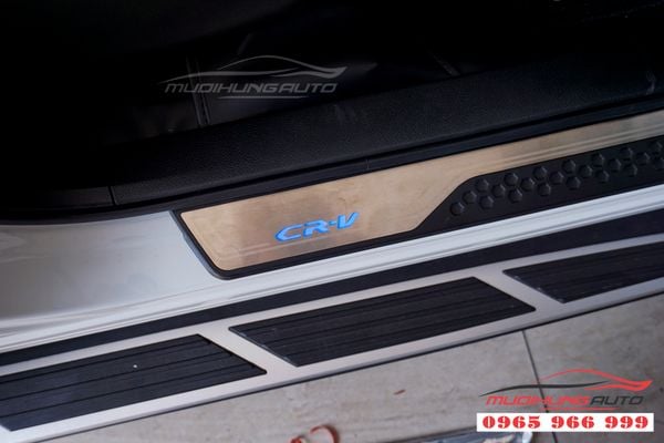 Nẹp Bước Chân Trắng Có Đèn Led CRV 2018, 2019
