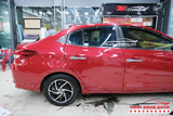 Nẹp Viền Chân Kính Cho Xe Toyota Vios 2022 Chính Hãng