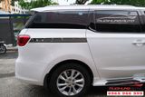 Nẹp Viền Chân Kính Xe Kia Sedona 2019