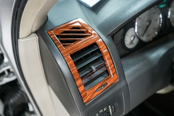 Ốp Gỗ Nội Thất Cho Xe Chrysler Sang Trọng - Đẳng Cấp