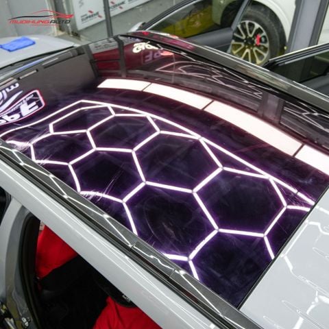 Dán phim PPF TPU SUNROOF cách nhiệt cửa sổ trời xe Toyota Corolla Cross HEV 2024
